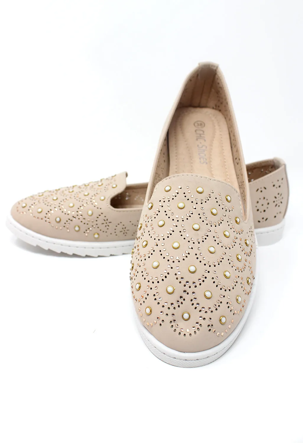 Beige Lightweight Pump with Decorative Stones