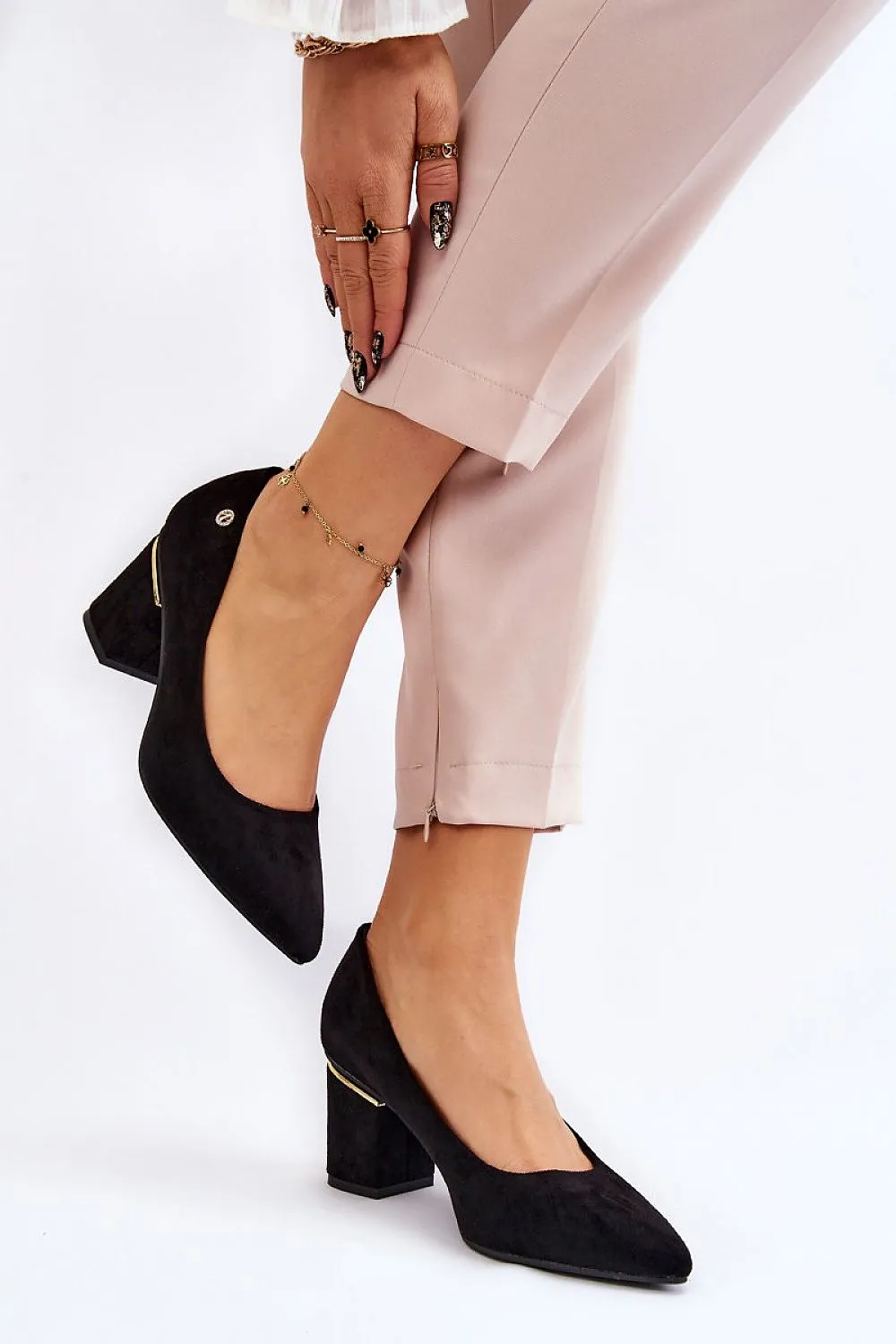 Block heel pumps Step in style