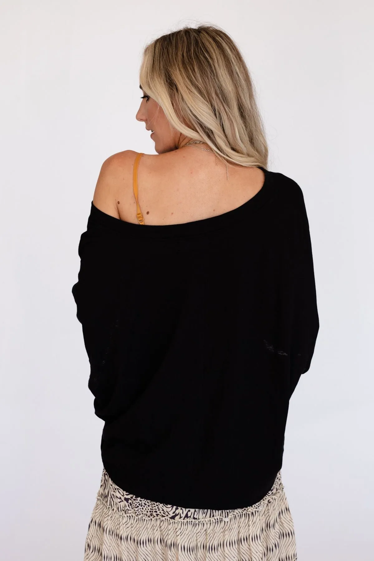 Cozy Oversized Slub V Neck Top - Black