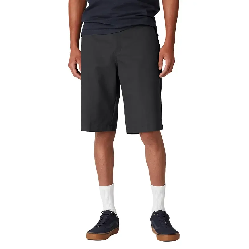 Dickies Skateboarding Slim Fit Classic 11" Short - Black